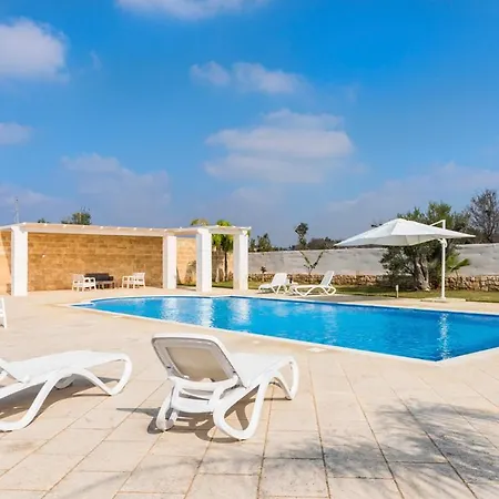 Sleeps 10 With Pool And Air Con ヴィラ